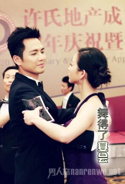 张钧甯钟汉良是什么关系张钧甯钟汉良拍吻戏称紧张