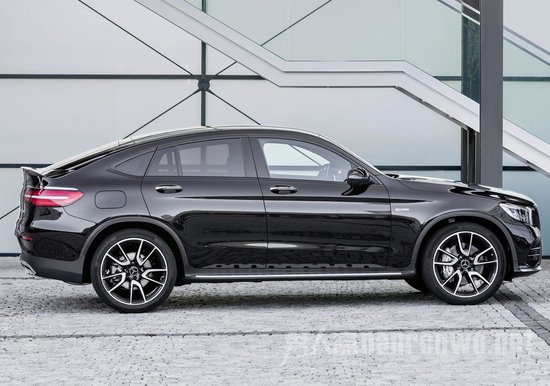 奔驰AMG GLC 43 Coupe发布 奔驰AMG GLC 43 Coupe发布