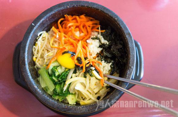石锅拌饭(Bibimbap) 石锅拌饭(Bibimbap)