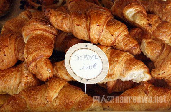 牛角面包(Croissants) 牛角面包(Croissants)