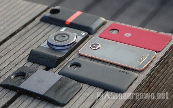 Moto Z以及各种模块 Moto Z以及各种模块
