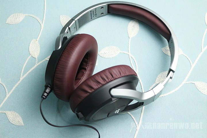 魔声Fatal1ty FXM200游戏耳机 魔声Fatal1ty FXM200游戏耳机