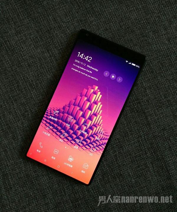没有下巴的小米MIX手机 没有下巴的小米MIX手机