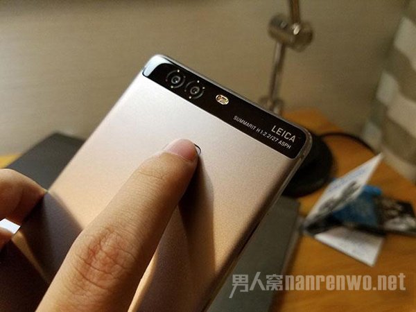 华为P9 背面 华为P9 背面