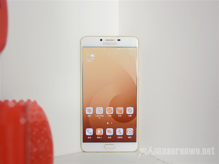 三星Galaxy C9 Pro 三星Galaxy C9 Pro