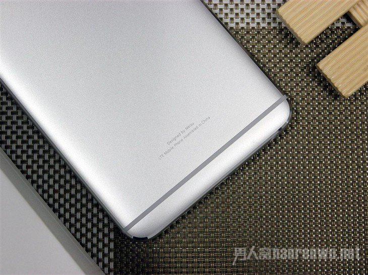 魅蓝Note 5背面设计 魅蓝Note 5背面设计