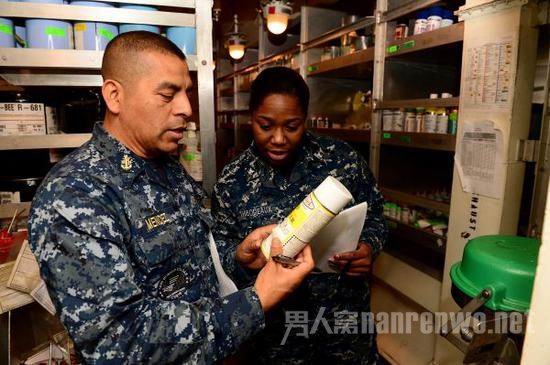 美海军后勤军官 美海军后勤军官