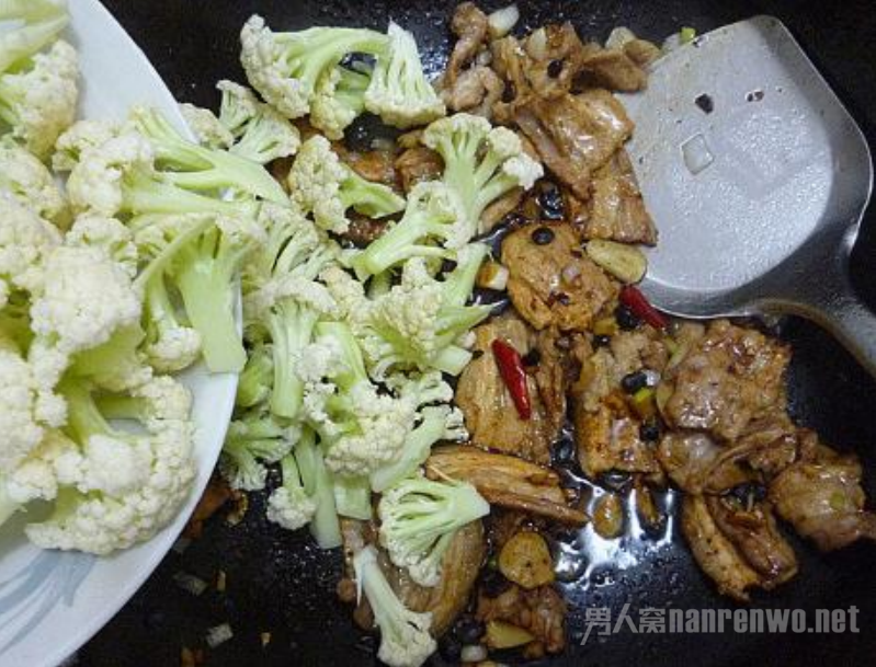 干煸花菜的家常做法 干煸花菜的家常做法