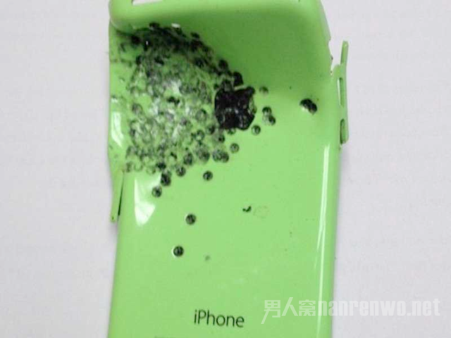 “救命神机”：硬的不只有诺基亚 iPhone也能救人命:诺基亚3310 4g版