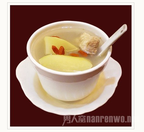 苹果杏瘦肉汤食谱 改进血液循环缓变老:南北杏和什么煲汤止咳