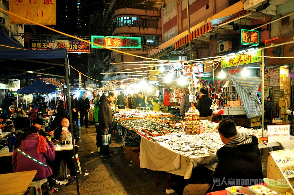 庙街夜市