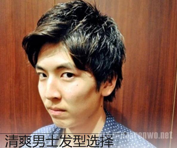 阳光帅气男生短发