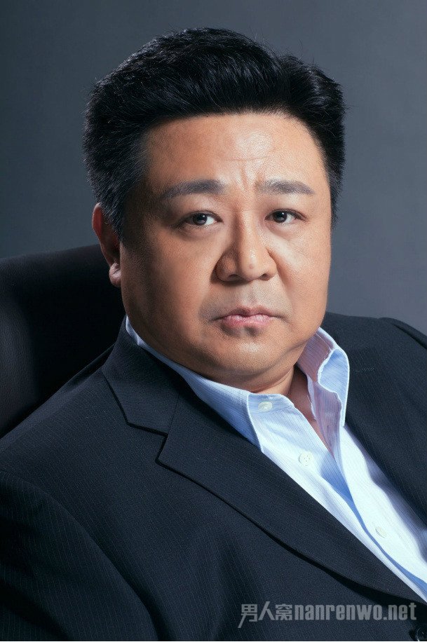 “狄仁杰”梁冠华个人资料 大明星小人物的生活