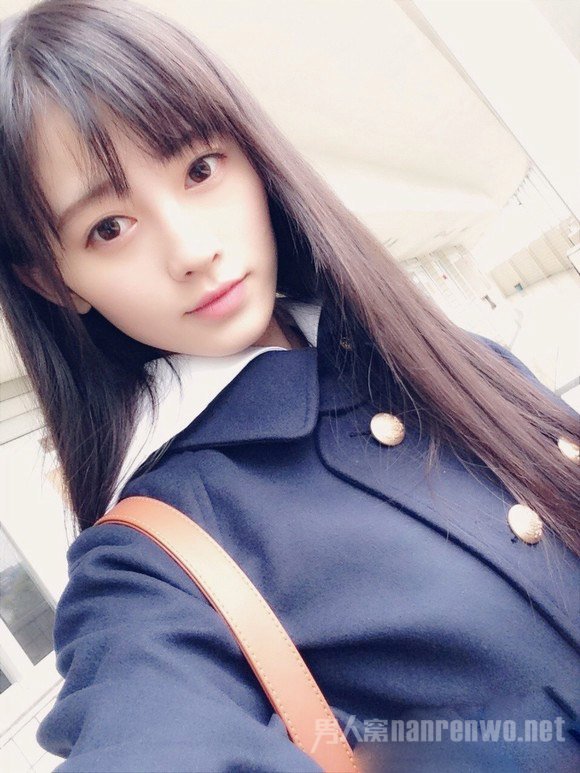 鞠婧祎是谁