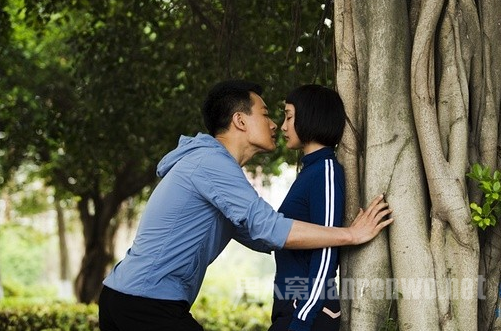《我的早更女友》