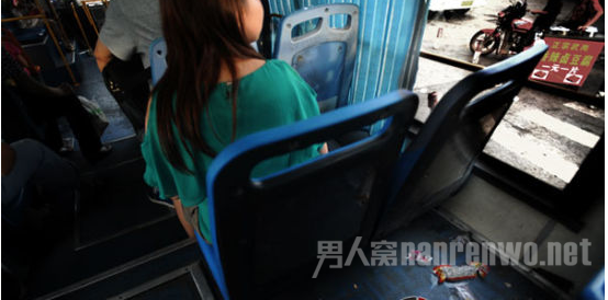 贵州中巴雷人标语走红