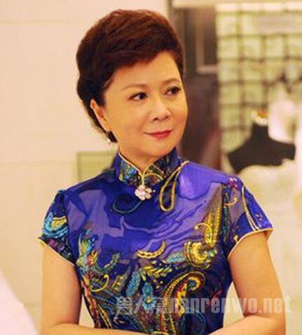 蔡明