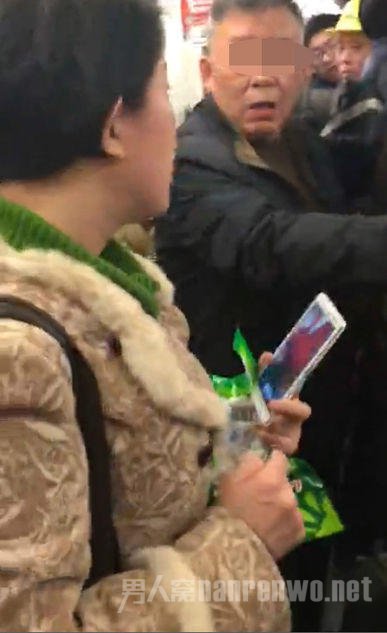 鸡爪女