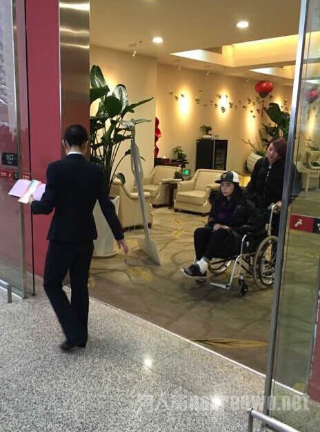 蒋欣受伤原因是什么