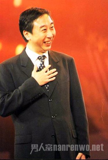 冯巩笑容灿烂
