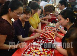 市场再现中国大妈抢金潮