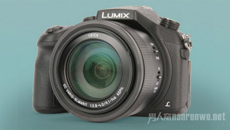 松下Lumix DMC-F1000