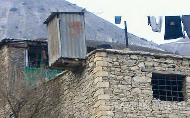 éİȫ