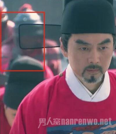 站着的官兵