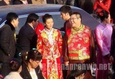 �����Ϲ�Ц�ݲ���