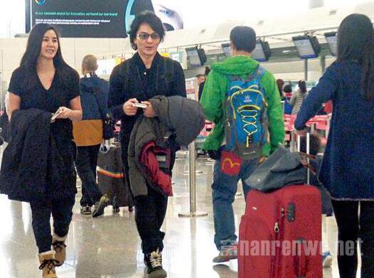 郑伊健蒙嘉慧旅游