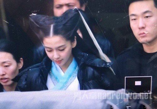 Baby扮小龙女