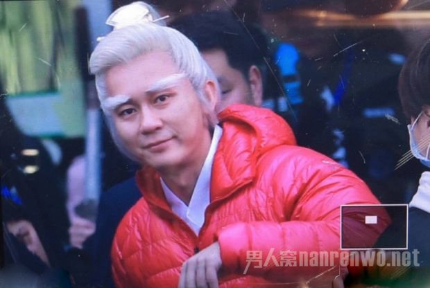 李晨“白眉”