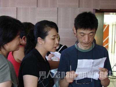 陈小艺和老公对戏