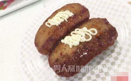 汉堡肉寿司