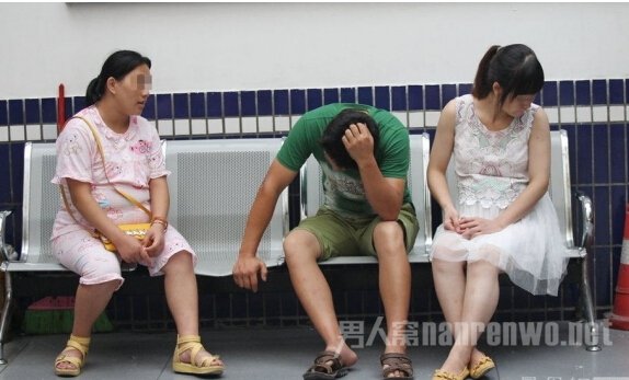 妻子与代孕女同时怀孕