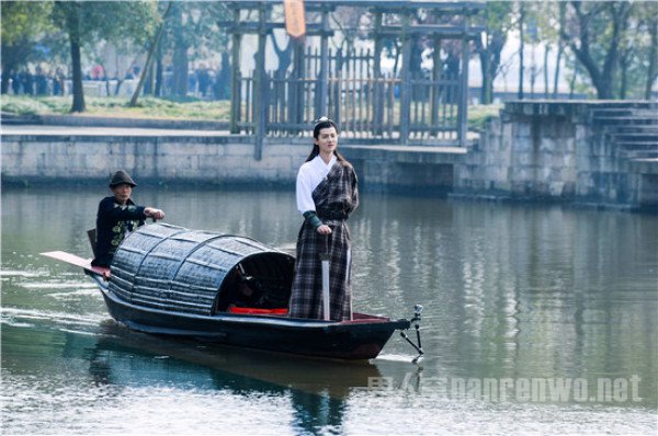 鹿晗《跑男4》开官逆袭