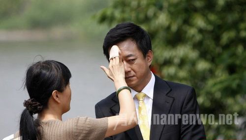 聂卫平《开讲啦》再拿国足开涮