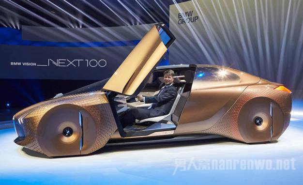 宝马Vision Next 100概念车