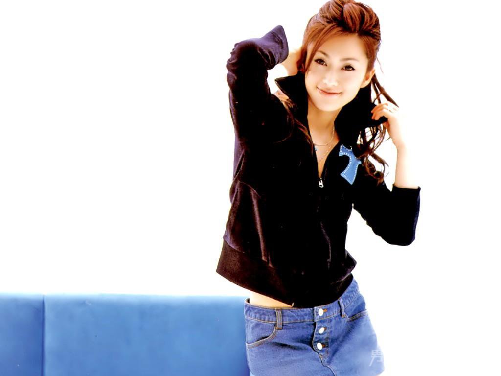 酒井法子