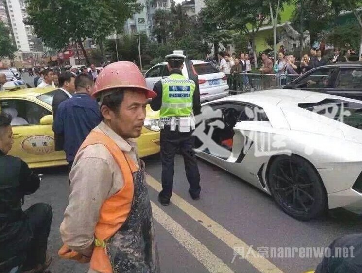 交警执法