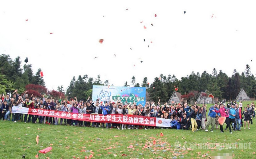 大学生“西瓜大战