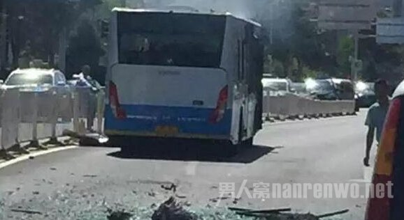 公交空调爆炸