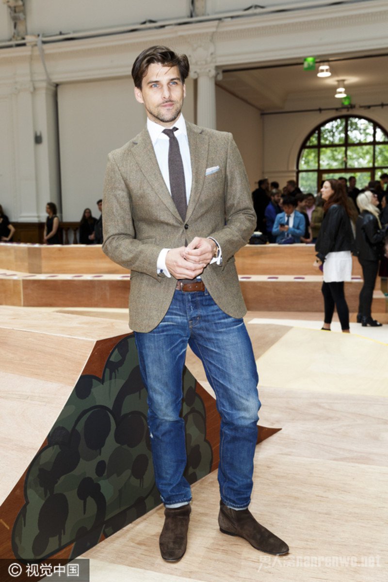 Johannes Huebl