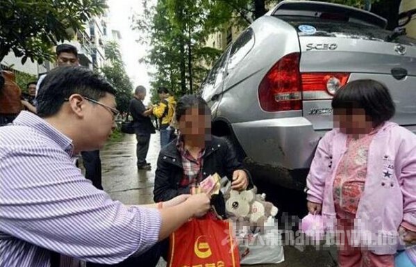 好心人帮助