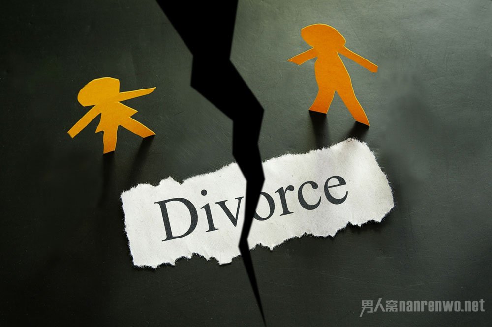 中国离婚率高的原因
