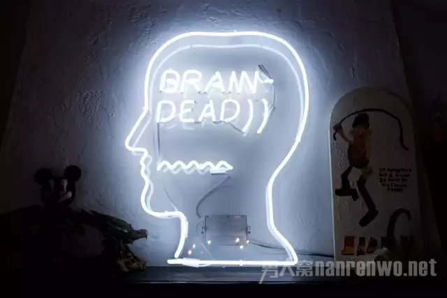 wearebraindead