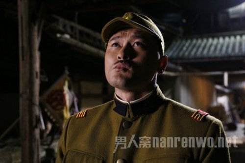 叶峰饰演的真田毅