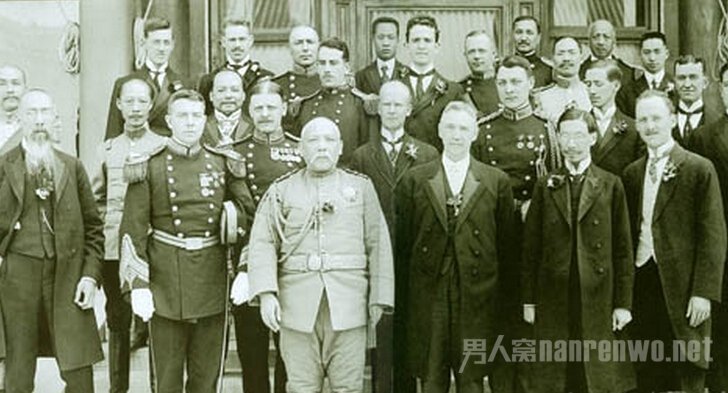 袁世凯当了几天皇帝呢