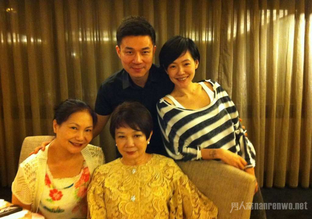 小s一家