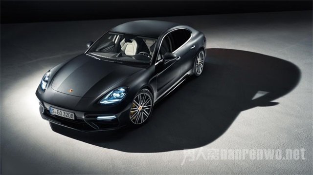 新一代保时捷Panamera
